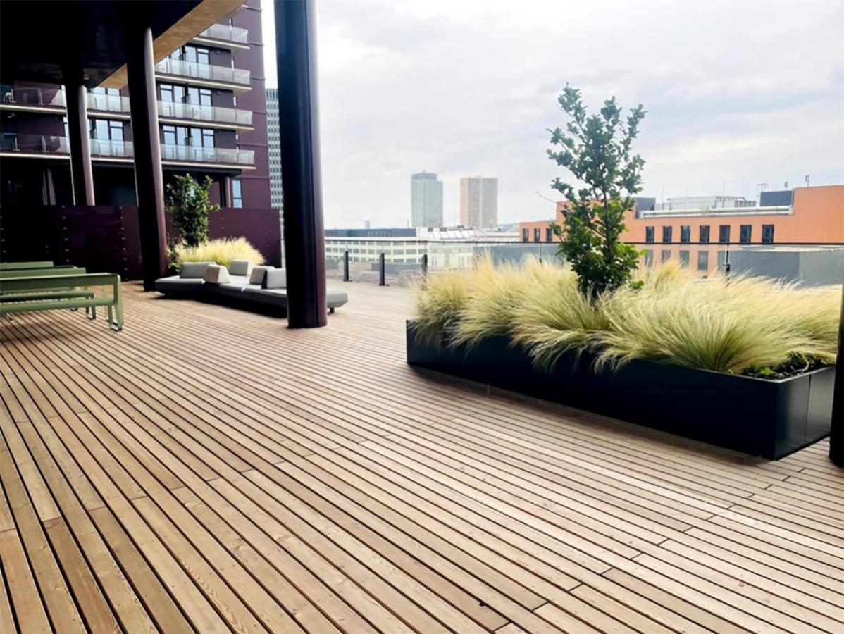 Sunrise Above Sky With Rooftop Pool Viena Exterior foto